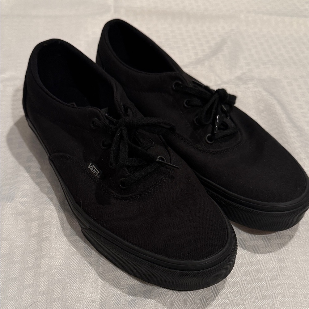 Vans Women’s Classic Black Sneakers
